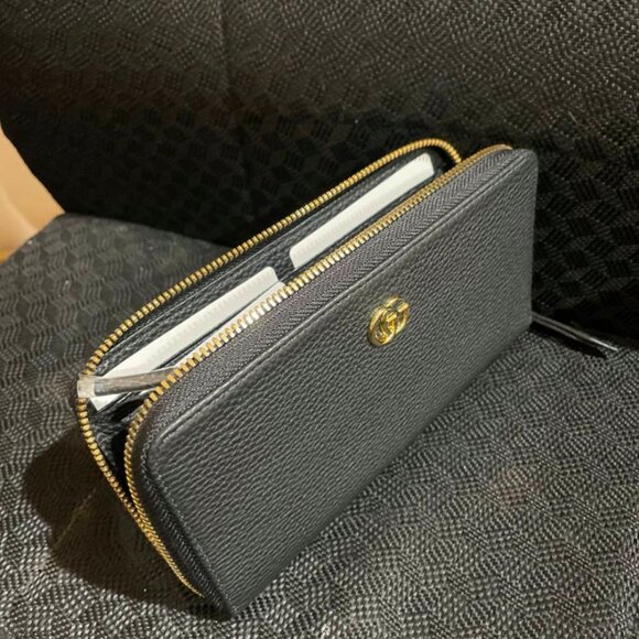 GG Marmont zip around wallet - Picture 2 of 3
